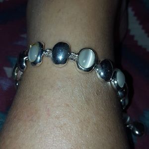 New magnetic opal oval style 8 in bracelets
